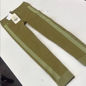 Fabletics‎ Women leggings S/6 Olive Green High Waist Seamless Check Yoga NWT $70